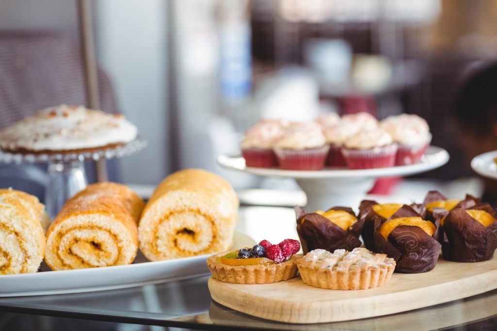 Bakery Near Me | Pastries | Pastry Chef | Cakes | Café ...